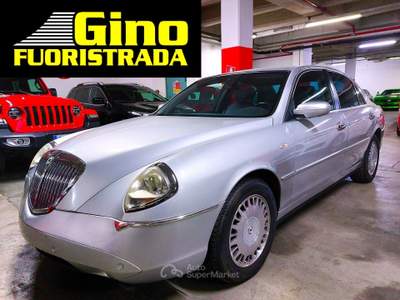 Lancia Thesis TURBO SOFT 20V EMBLEMA PELLE NAVI TELEFONO ORIGINALE Argento usata Torino