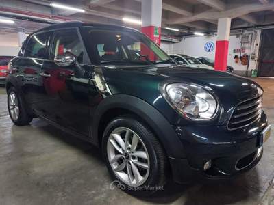 MINI Cooper D Countryman Mini 1.6 COOPER D COUNTRYMAN C.LEGA 17" CLIMA AUT PACK LUCI !!!! Oro usata Torino