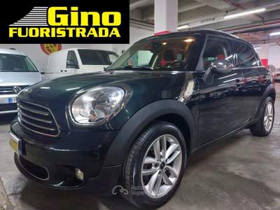 MINI Cooper D Countryman Mini 1.6 COOPER D COUNTRYMAN C.LEGA 17" CLIMA AUT PACK LUCI !!!! Oro usata Torino