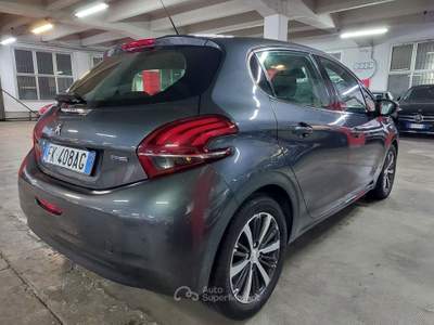 Peugeot 208 5 porte Allure NAVI BT C.LEGA FENDY Grigio usata Torino