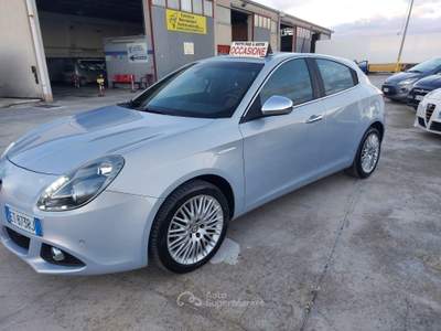 Alfa Romeo Giulietta Exclusive - 2013 Lilla usata ANDRIA