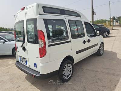 Fiat Doblò PEDANA DISABILI TETTO ALTO Bianco usata ANDRIA