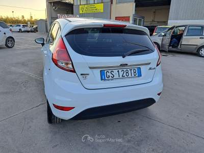 Ford Fiesta 5 porte Titanium - 2013 Bianco usata ANDRIA