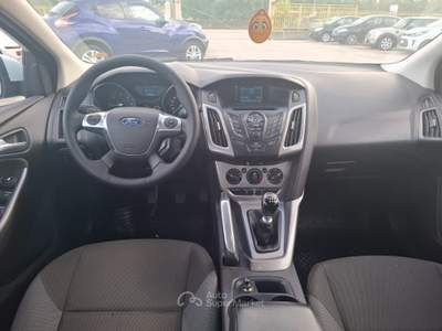 Ford Focus Titanium - 2011 BERLINA Bianco usata ANDRIA