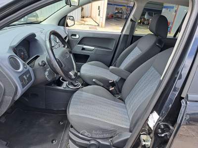Ford Fusion - 2011 TITANIUM Nero usata ANDRIA