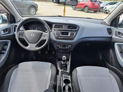 Hyundai i20 5 porte Style - 2015 Grigio usata ANDRIA