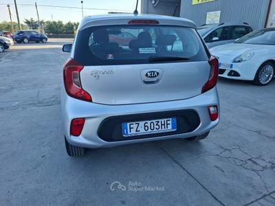 Kia Picanto BENZINA - 2019 SOLI 18 MILA KM !!!!! Grigio usata ANDRIA
