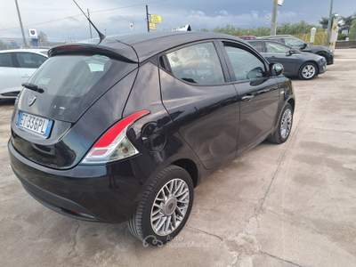 Lancia Ypsilon 1.2 BENZINA/GPL - 2014 LONDON PARIS Nero usata ANDRIA