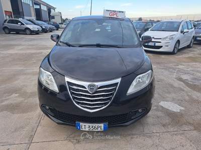 Lancia Ypsilon 1.2 BENZINA/GPL - 2014 LONDON PARIS Nero usata ANDRIA