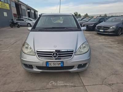 Mercedes-Benz Classe A A 180 CDI Avantgarde - 2007 Grigio usata ANDRIA Mercedes-Benz Classe A A 180 CDI Avantgarde - 2007 Grigio usata ANDRIA
