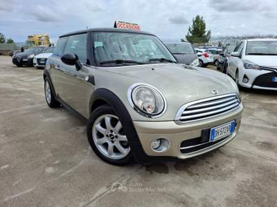 MINI Clubman COOPER 1.6 DIESEL NEOPATENTATI !!!!!!!!! Oro usata ANDRIA