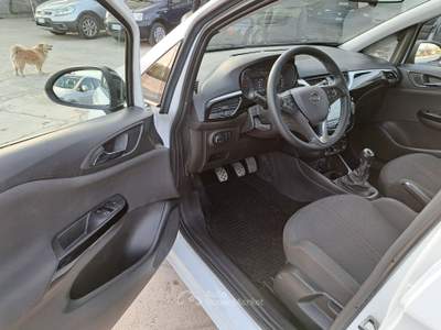 Opel Corsa 5 porte Black Edition - 2018 Bianco usata ANDRIA