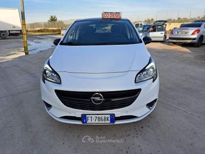 Opel Corsa 5 porte Black Edition - 2018 Bianco usata ANDRIA