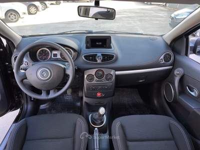 Renault Clio 5 porte - 2011 Nero usata ANDRIA