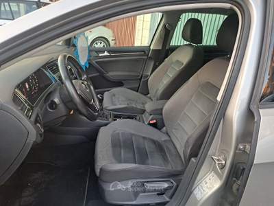 Volkswagen Golf 7.5 1.6 TDI 115 CV 5p. Executive - 2017 Grigio usata ANDRIA