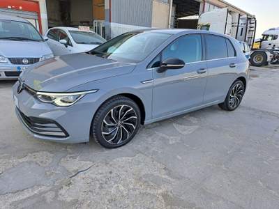 Volkswagen Golf 8 2.0 TDI 115 CV STYLE - 2020 Grigio usata ANDRIA