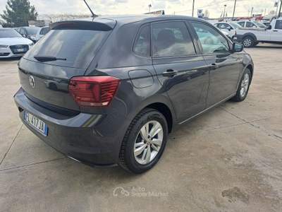 Volkswagen Polo - 2018 R-LINE Grigio usata ANDRIA