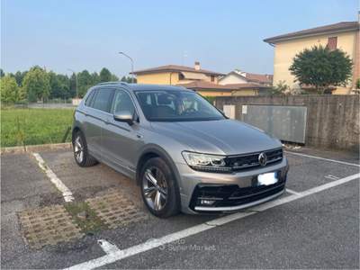 Volkswagen Tiguan Sport R-Line Grigio usata Torri di Quartesolo
