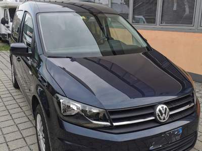 Volkswagen Caddy 1.2 TSI Trendline Beach Blu/Azzurro usata Grandate