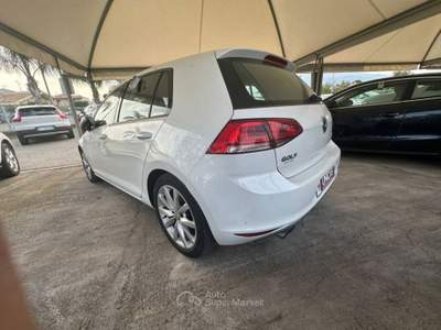 Volkswagen Golf 2.0 tdi Highline 150cv 5p usata Aci Sant'Antonio