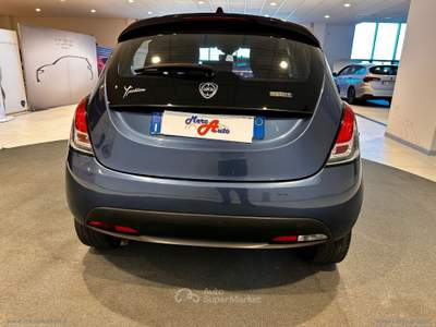 Lancia Ypsilon Ypsilon 1.0 FireFly 5p.S&S Hyb. Sil. Pl. Blu/Azzurro usata Ardore