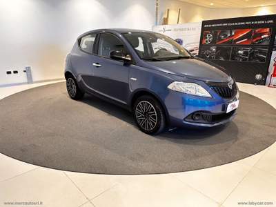 Lancia Ypsilon Ypsilon 1.0 FireFly 5p.S&S Hyb. Sil. Pl. Blu/Azzurro usata Ardore