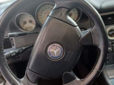 Mercedes-Benz SLK auto adatta a neo patentati Grigio usata Abano Terme