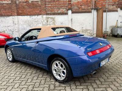 Alfa Romeo Spider 2.0i 16V Twin Spark cat L Blu/Azzurro usata Torino