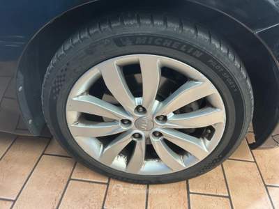 Kia Carens 1.7 CRDi 141 CV DCT Stop&Go high tech Euro 6 Nero usata Melegnano