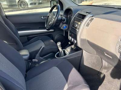 Nissan X-Trail FUORISTRADA Blu/Azzurro usata Bari