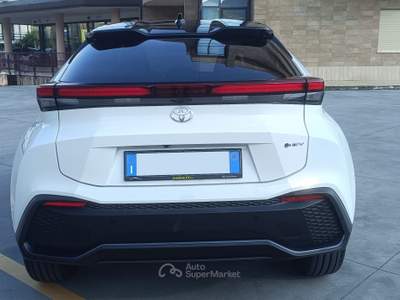 Toyota C-HR 1.8 HV Trend Argento usata SORA