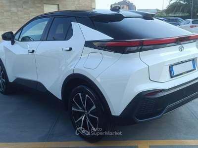 Toyota C-HR 1.8 HV Trend Argento usata SORA