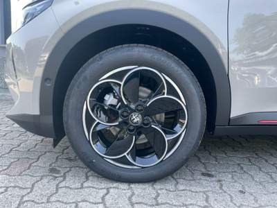 Alfa Romeo Junior 1.2 136 CV Hybrid eDCT6 Speciale KM0+TECHNO PACK Grigio usata Arsago Seprio