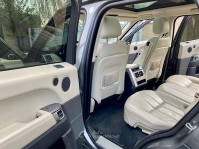 Land Rover Range Rover Sport 7 posti , gancio traino Grigio usata Milano