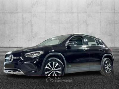 Mercedes-Benz GLA d Automatic Business Nero usata Pieve di Cento