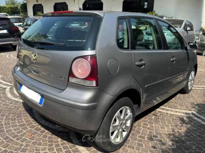 Volkswagen Polo 1.4/69CV TDI 5p. Comfortline Grigio usata ANGRI