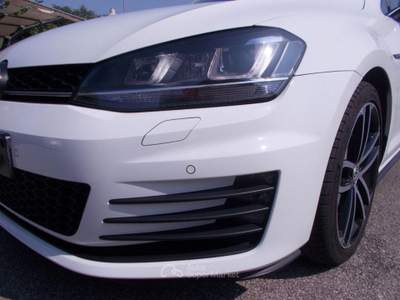 Volkswagen Golf GTD 2.0 TDI 5p. BlueMotion Technology Bianco usata Terni