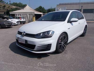 Volkswagen Golf GTD 2.0 TDI 5p. BlueMotion Technology Bianco usata Terni