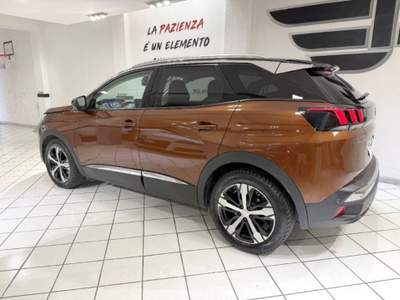 Peugeot 3008 1.5 bluehdi Allure s&s 130cv Arancione usata Viterbo