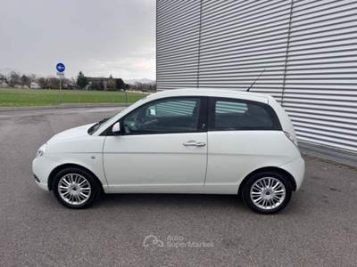 Lancia Ypsilon 1.2 Benzina OK NEOPATENTATI Bianco usata Sant'Angelo in vado