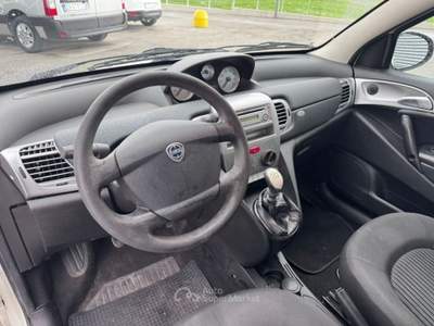 Lancia Ypsilon 1.2 Benzina OK NEOPATENTATI Bianco usata Sant'Angelo in vado