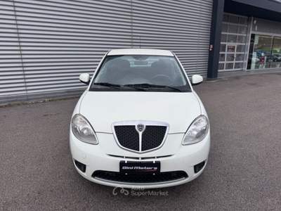Lancia Ypsilon 1.2 Benzina OK NEOPATENTATI Bianco usata Sant'Angelo in vado