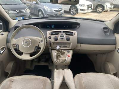 Renault Scénic 1.9 dCi/130CV Luxe OK DISTRIBUZIONE Blu/Azzurro usata Sant'Angelo in vado