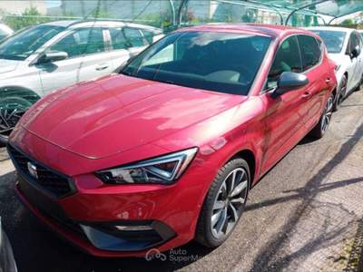 Seat Leon NUOVA    1,4eHYBFR   5P150 ML7A6 MY 24 Rosso usata Castenaso