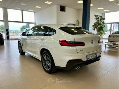 BMW X4 UNICO PROPRIETARIO Bianco usata Modugno