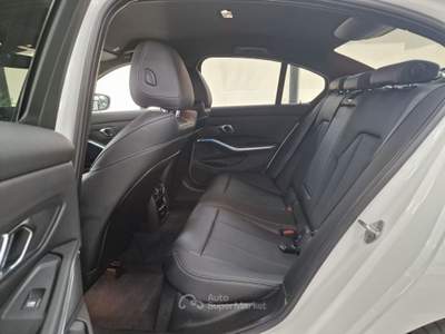 BMW Serie 3 318i BMW 318i Limousine M Sport Bianco usata Treviso