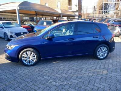 Volkswagen Golf 1.0 TSI EVO Life Blu/Azzurro usata Varedo