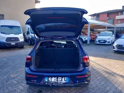 Volkswagen Golf 1.0 TSI EVO Life Blu/Azzurro usata Varedo