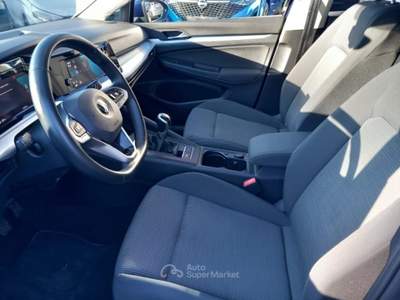 Volkswagen Golf 1.0 TSI EVO Life Blu/Azzurro usata Varedo