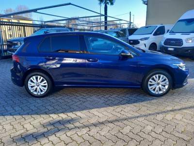 Volkswagen Golf 1.0 TSI EVO Life Blu/Azzurro usata Varedo